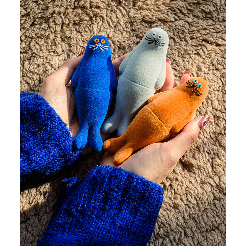 umao 海豹 軟膠玩偶 - 橘色植絨款 - Kenelephant azarashi by umao soft vinyl doll Flocky ver. - Orange