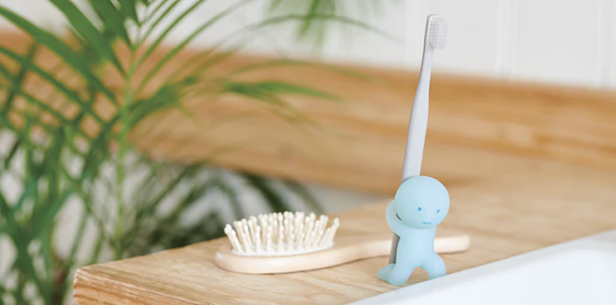 發光小精靈 牙刷架 - 願者上鉤 / 愛的抱抱 / 為母則強 / 力大無窮 - Smiski Toothbrush Stand - Protecting / Hugging / Holding / Carrying