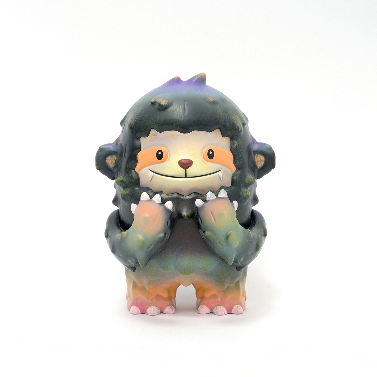 Shon Chen X The Little Hut - Dustin Pastel adventure