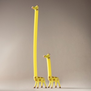 垃圾玩具 - 長井井井井井井井井鹿 - Garbagetoyyyyy - Giraffffffffe